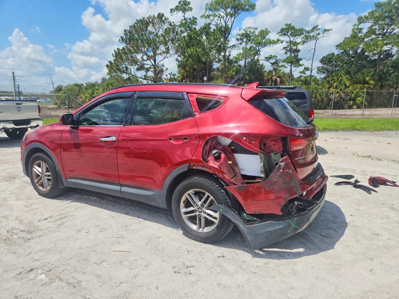 2017 HYUNDAI SANTA FE SPORT 2.4L — снимка 2