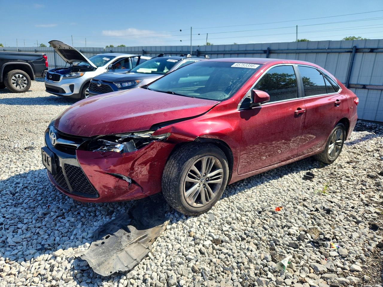 2015 TOYOTA CAMRY SE