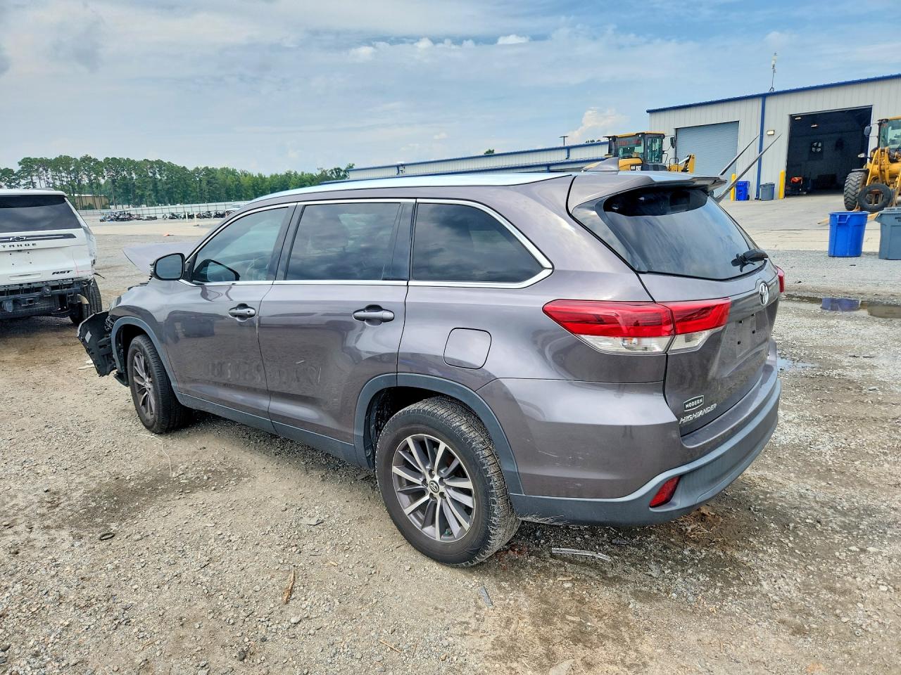 2019 TOYOTA HIGHLANDER XLE — снимка 2