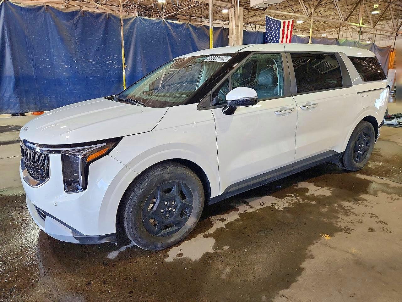2026 KIA CARNIVAL LXS