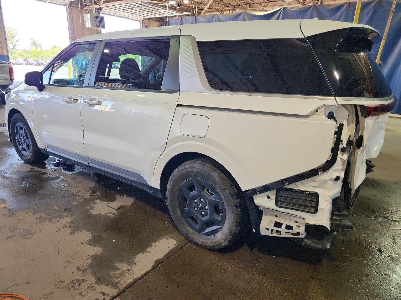 2026 KIA CARNIVAL LXS — снимка 2