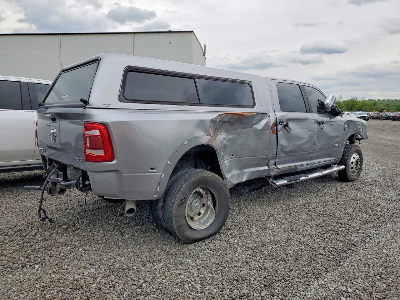 2019 RAM 3500 — снимка 3
