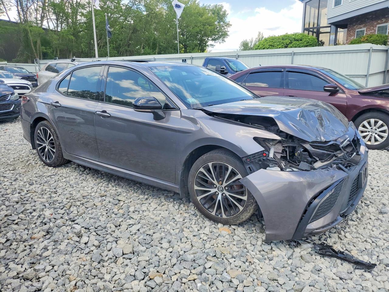 2022 TOYOTA CAMRY SE — снимка 4