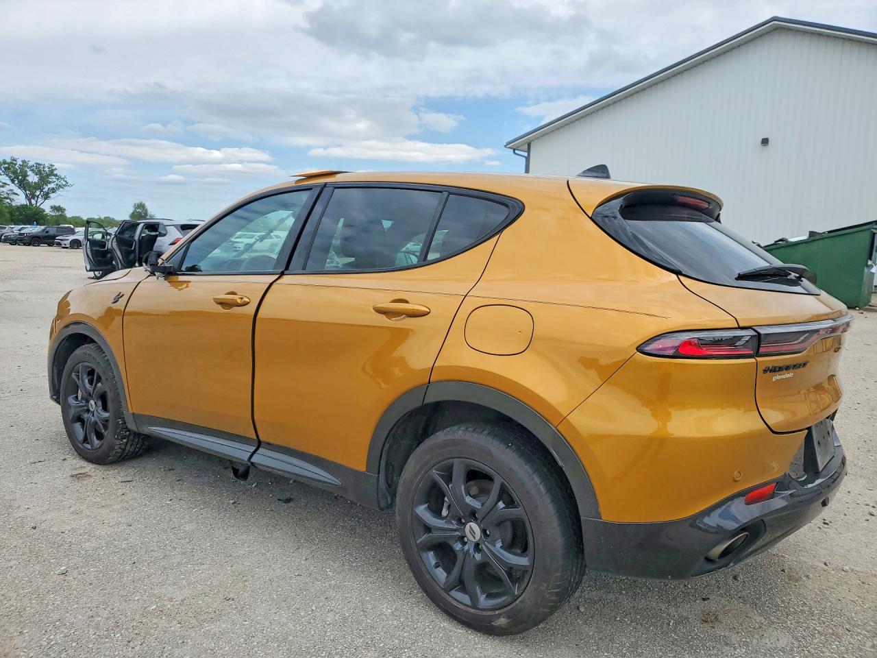 2024 DODGE HORNET R — снимка 2