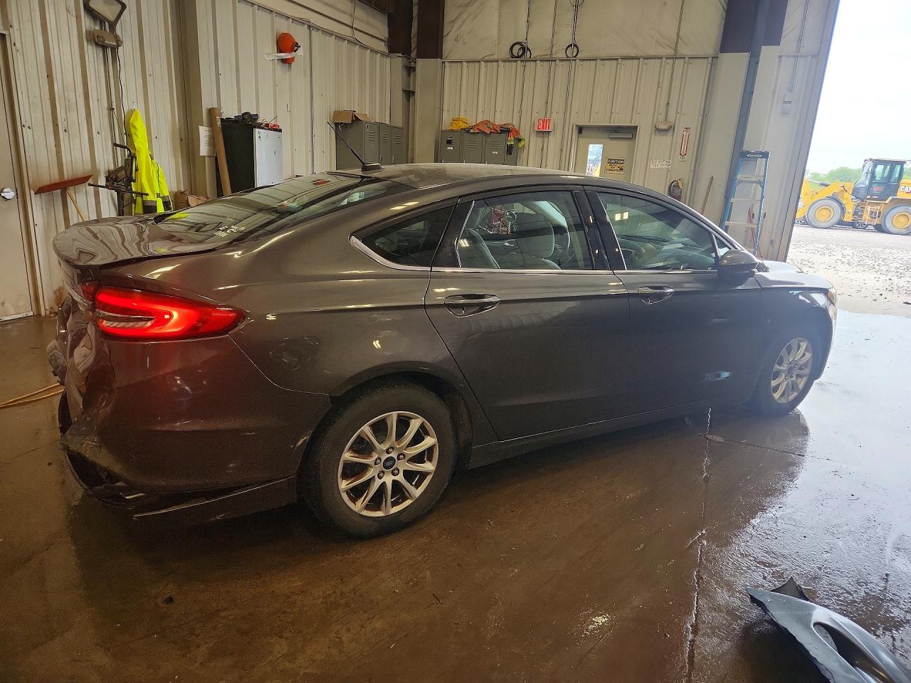 2017 FORD FUSION S — снимка 3