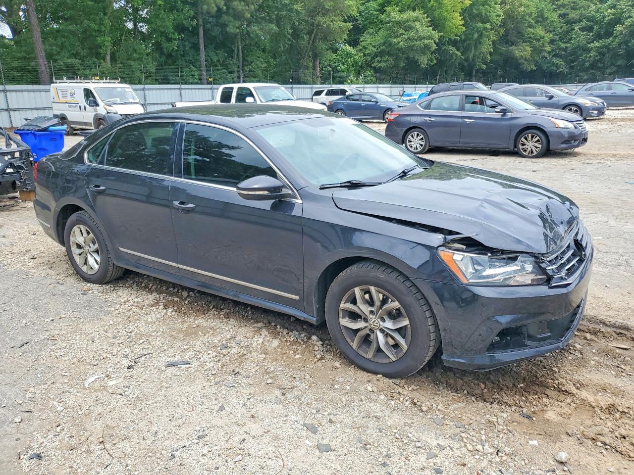 2017 VOLKSWAGEN PASSAT S — снимка 4