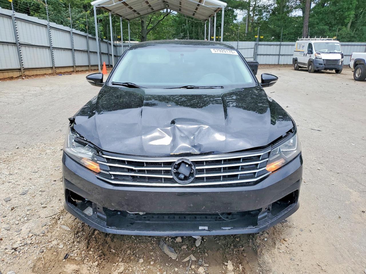 2017 VOLKSWAGEN PASSAT S — снимка 5