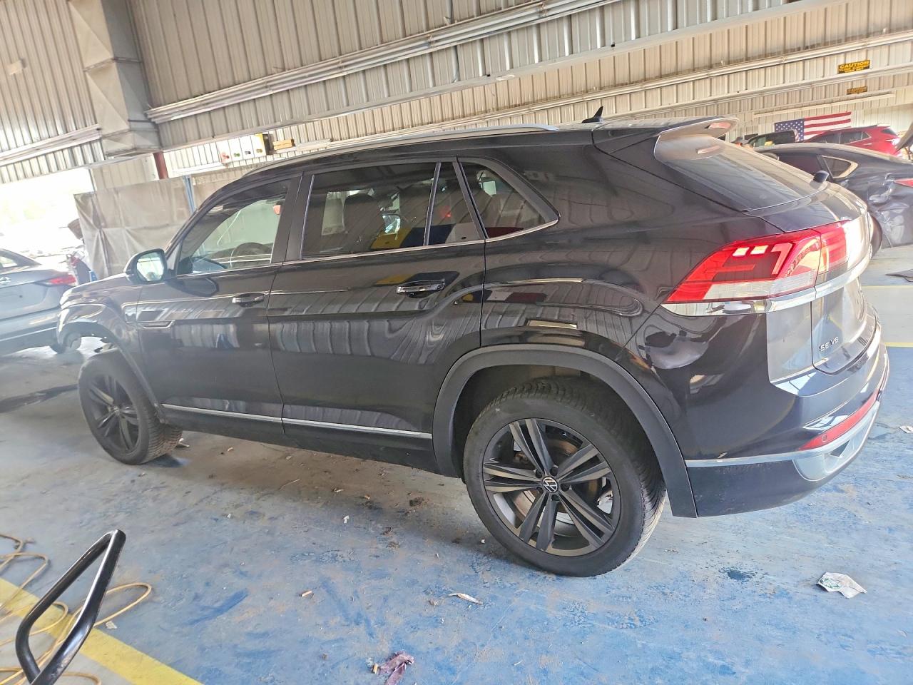 2021 VOLKSWAGEN ATLAS CROSS SPORT SE — снимка 2