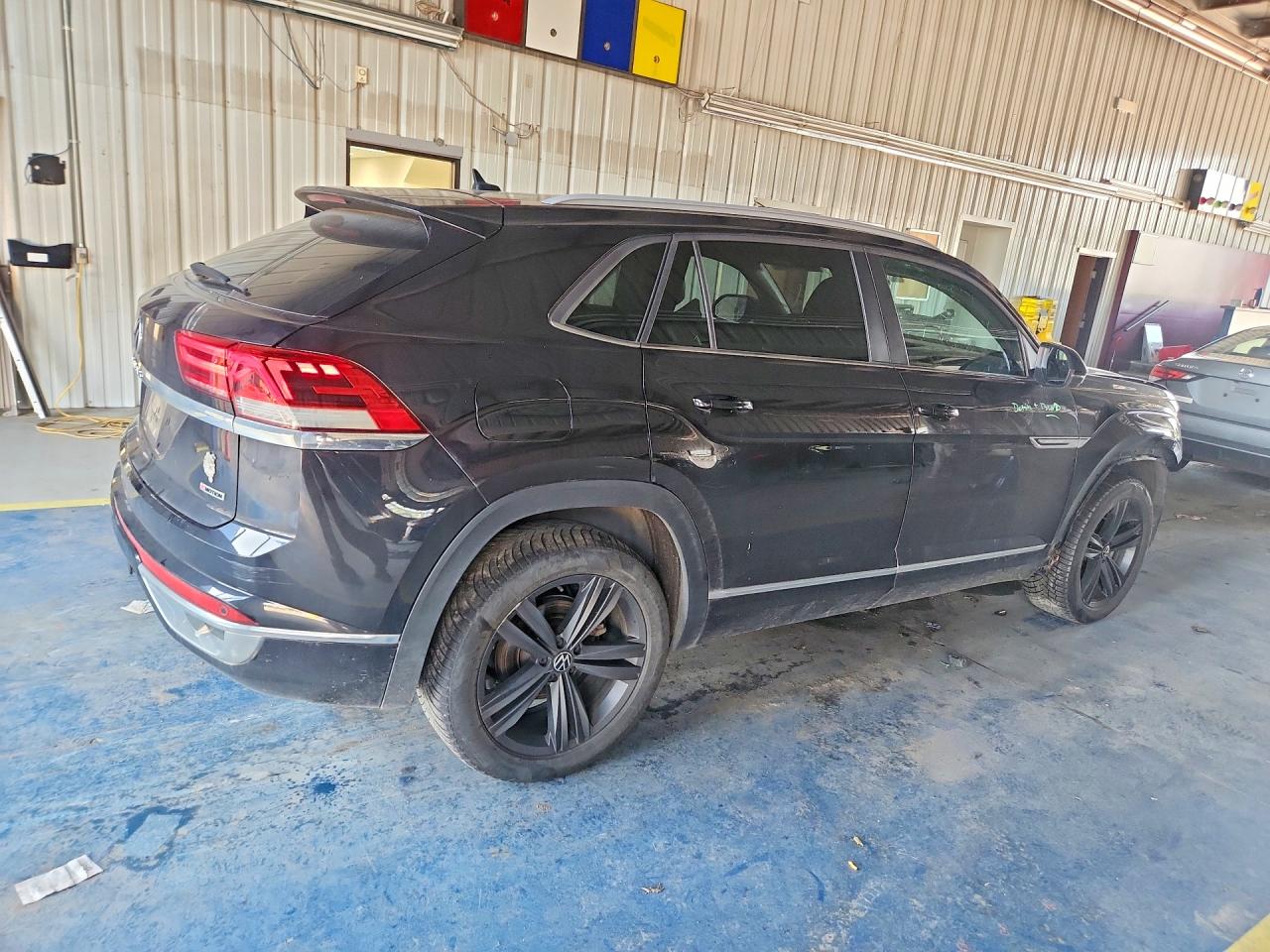 2021 VOLKSWAGEN ATLAS CROSS SPORT SE — снимка 3