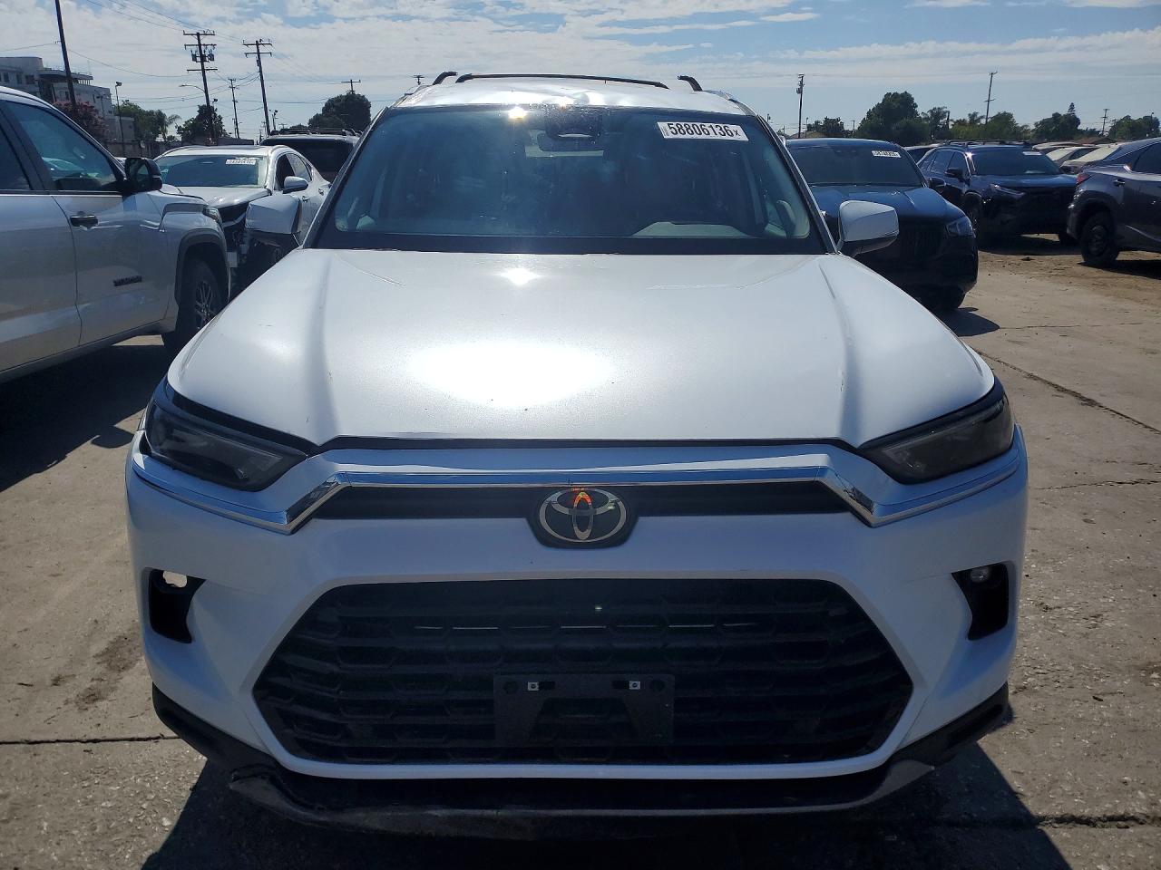 2024 TOYOTA GRAND HIGHLANDER LIMITED — снимка 5
