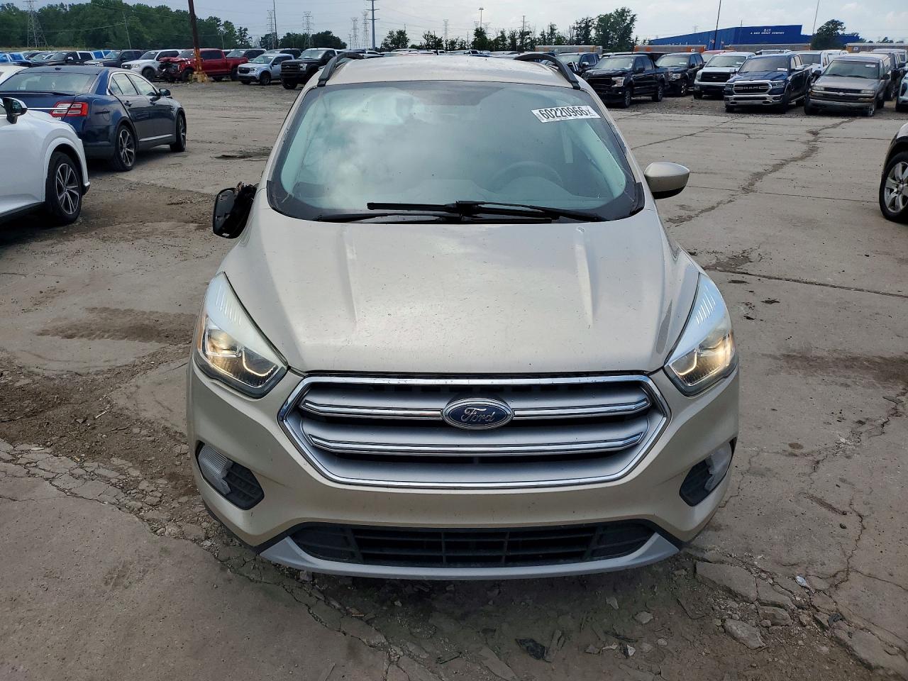 2017 FORD ESCAPE SE — снимка 5