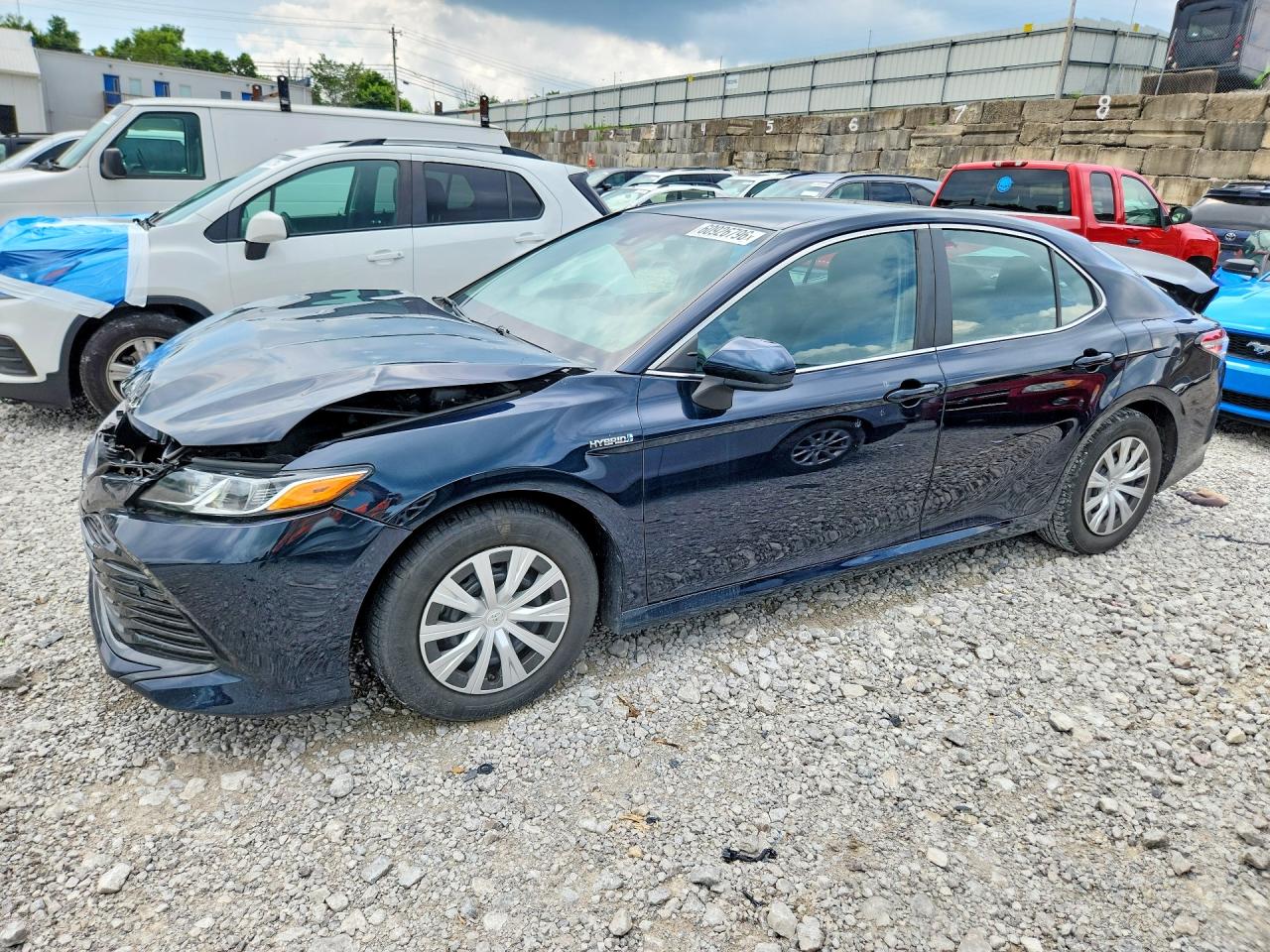 2018 TOYOTA CAMRY LE