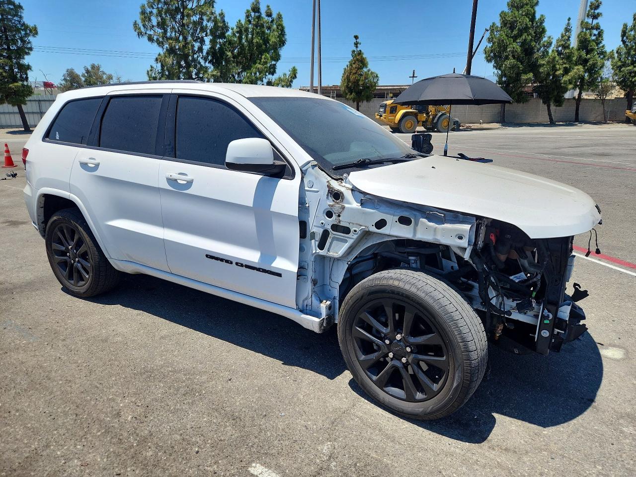 2019 JEEP GRAND CHEROKEE LAREDO — снимка 4