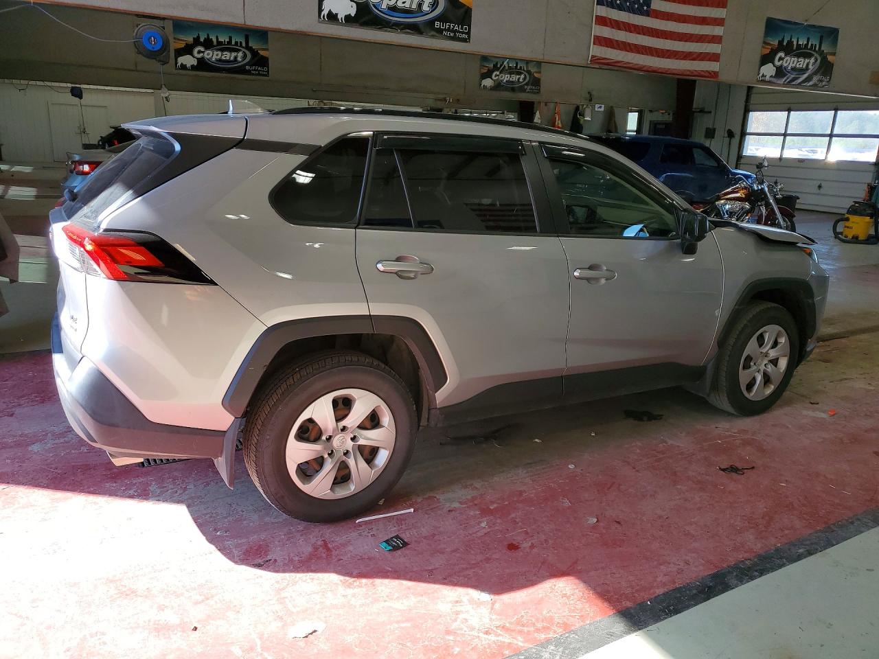 2021 TOYOTA RAV4 LE — снимка 3