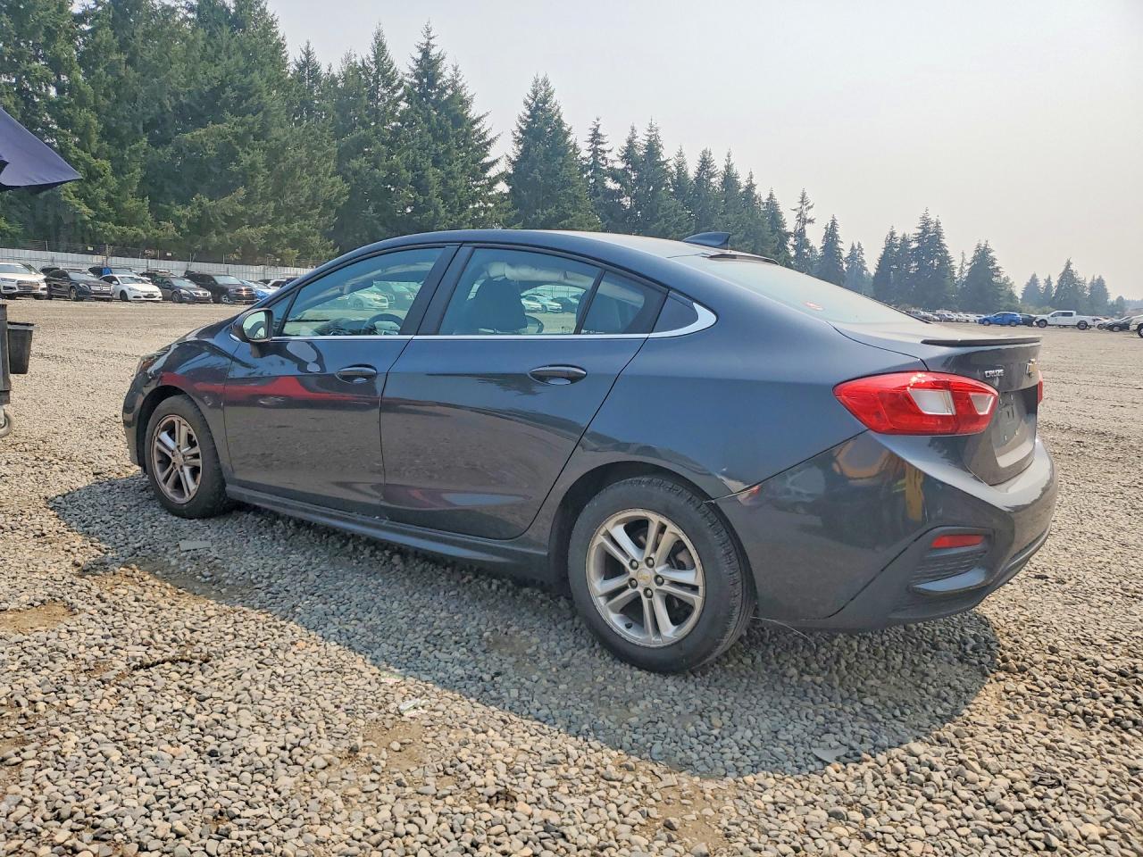 2017 CHEVROLET CRUZE LT — снимка 2