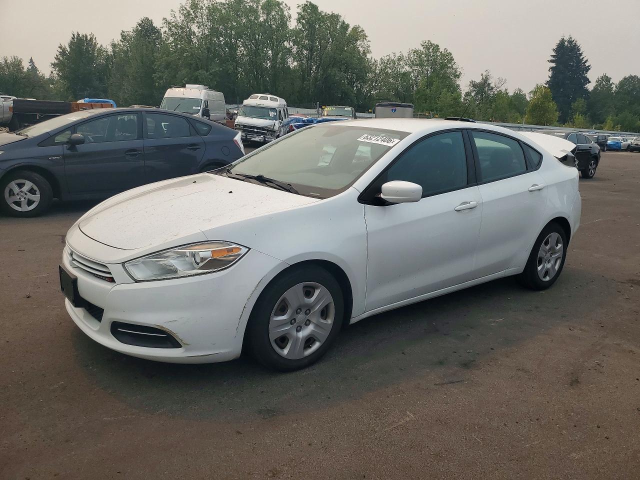 2015 DODGE DART SE