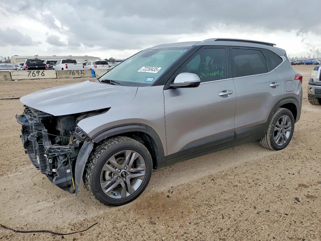 2021 KIA SELTOS S