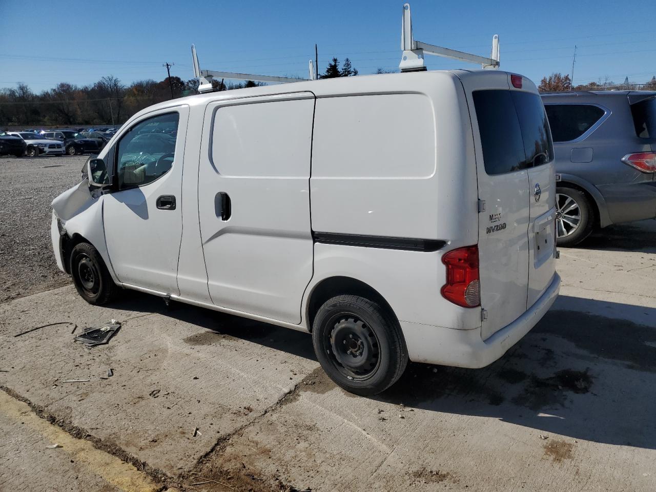 2019 NISSAN NV200 SV — снимка 2