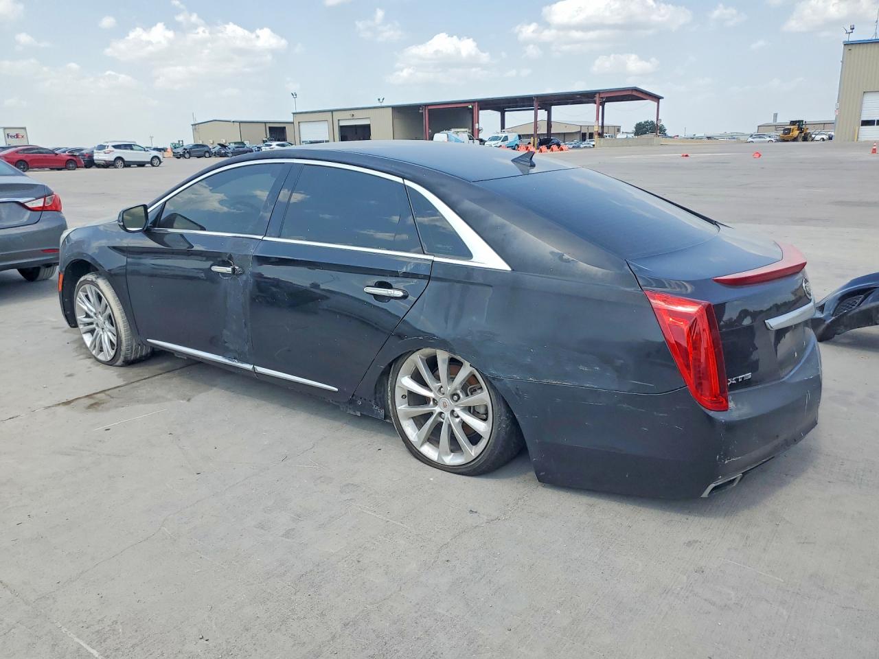 2013 CADILLAC XTS LUXURY COLLECTION — снимка 2