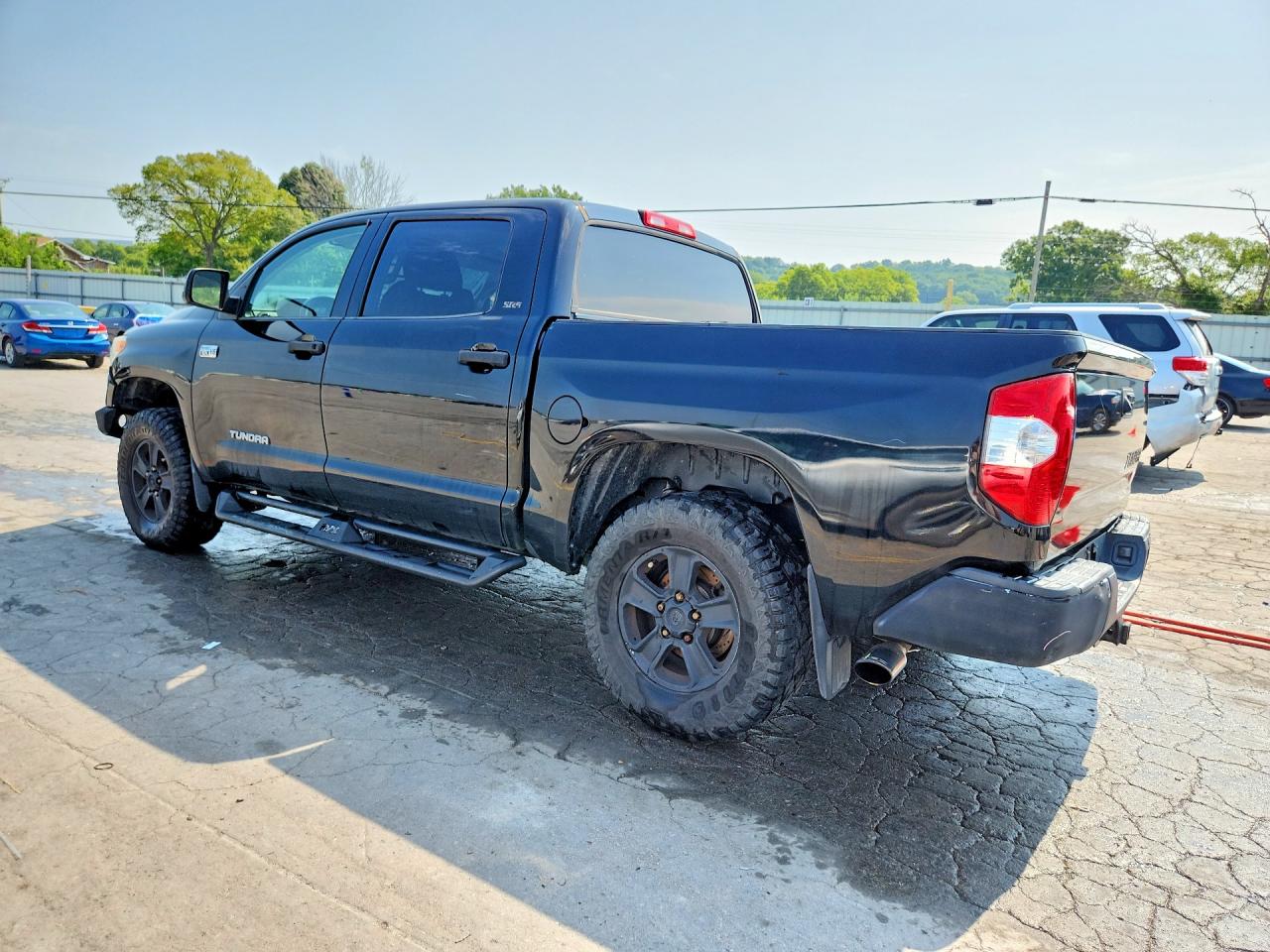 2015 TOYOTA TUNDRA SR5 — снимка 2