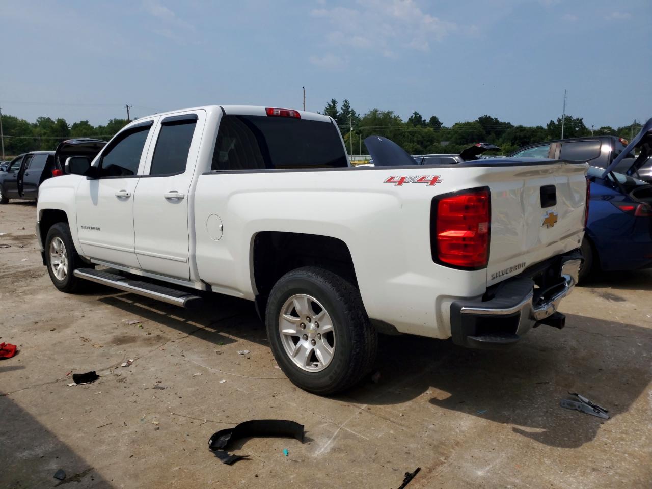 2016 CHEVROLET SILVERADO K1500 LT — снимка 2