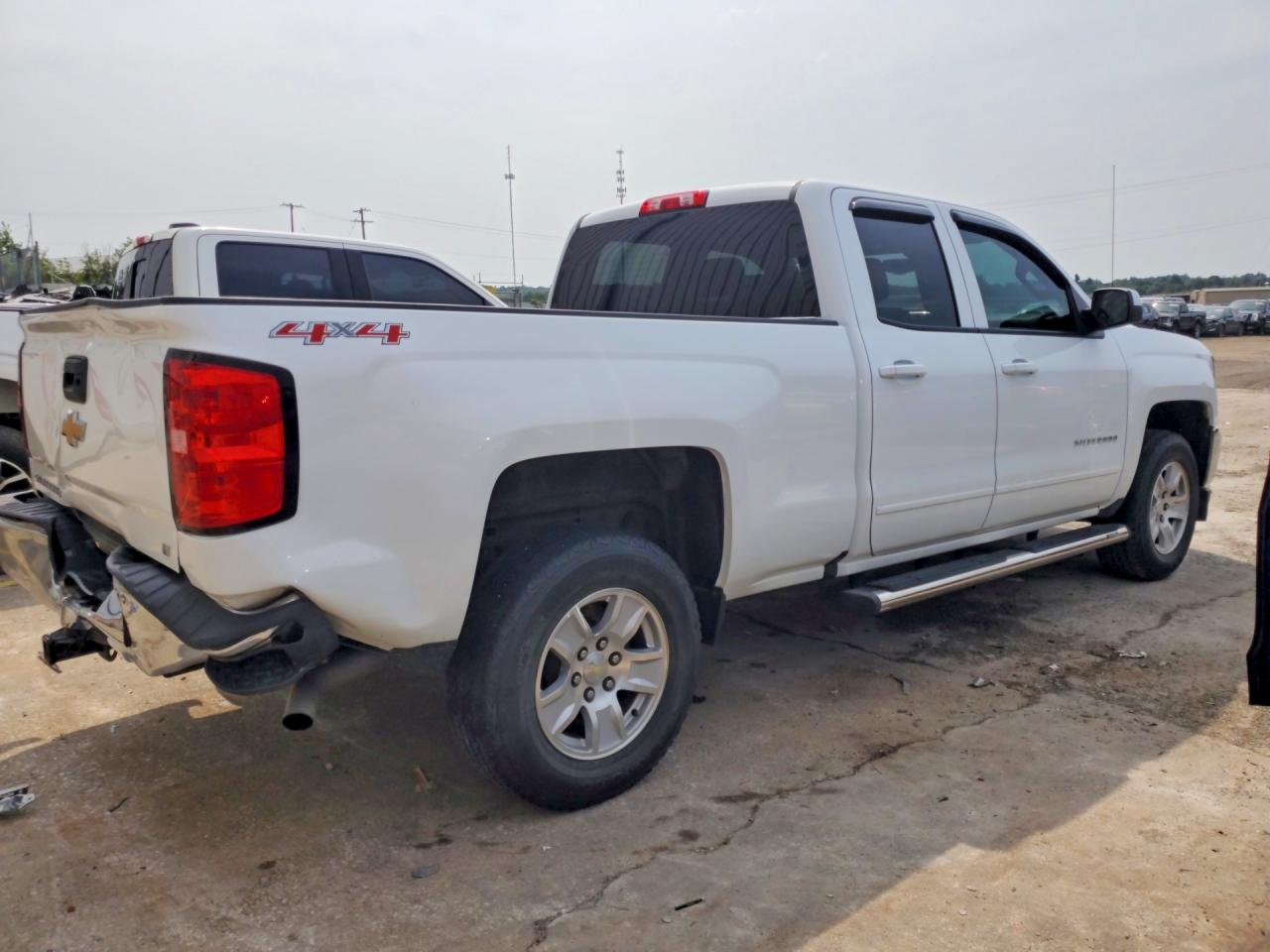 2016 CHEVROLET SILVERADO K1500 LT — снимка 3