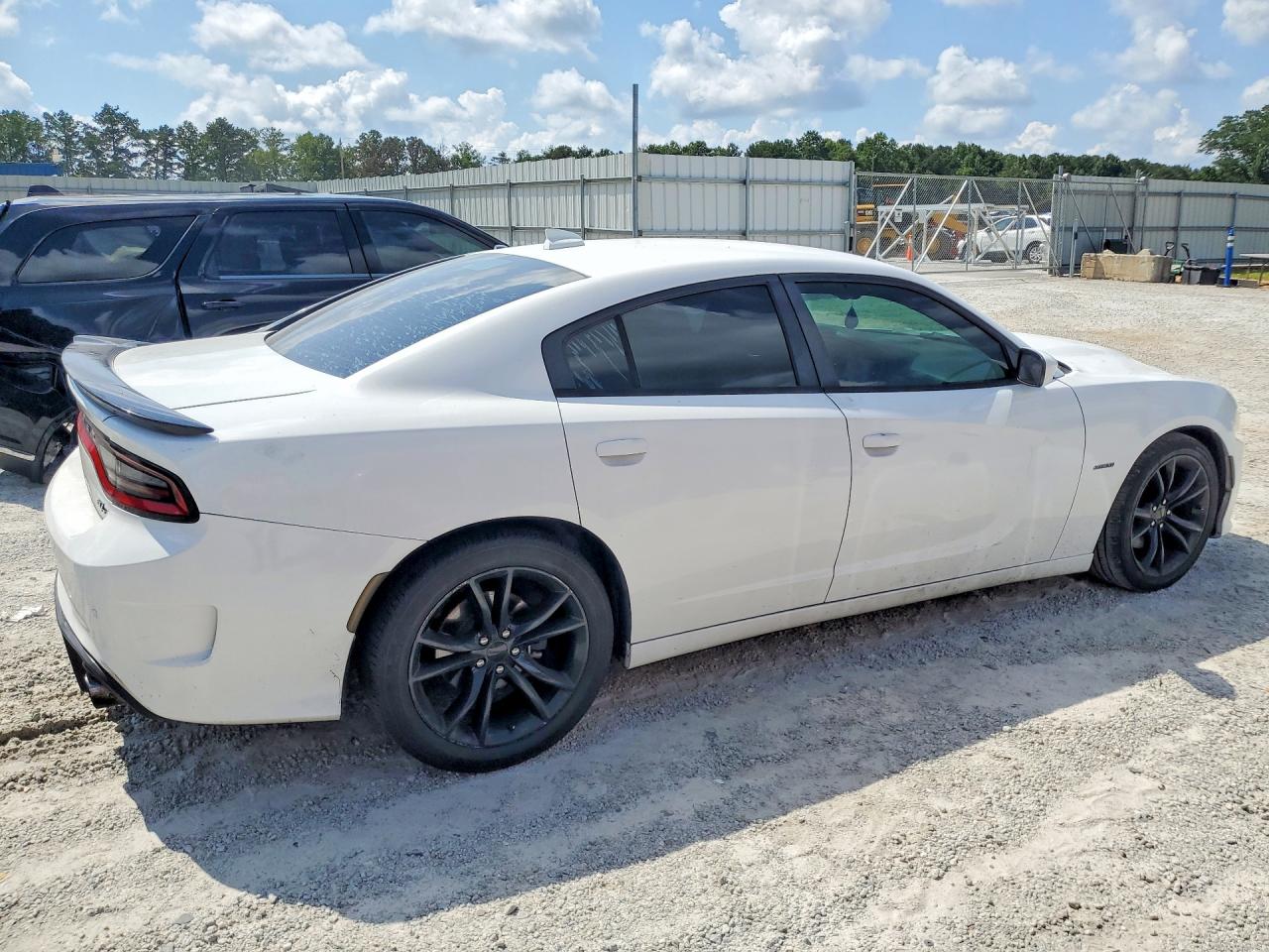 2015 DODGE CHARGER R/T — снимка 3