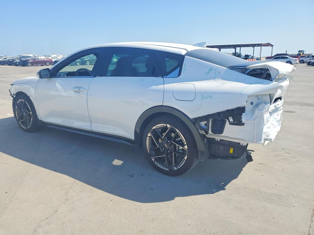2025 KIA K4 GT LINE — снимка 2