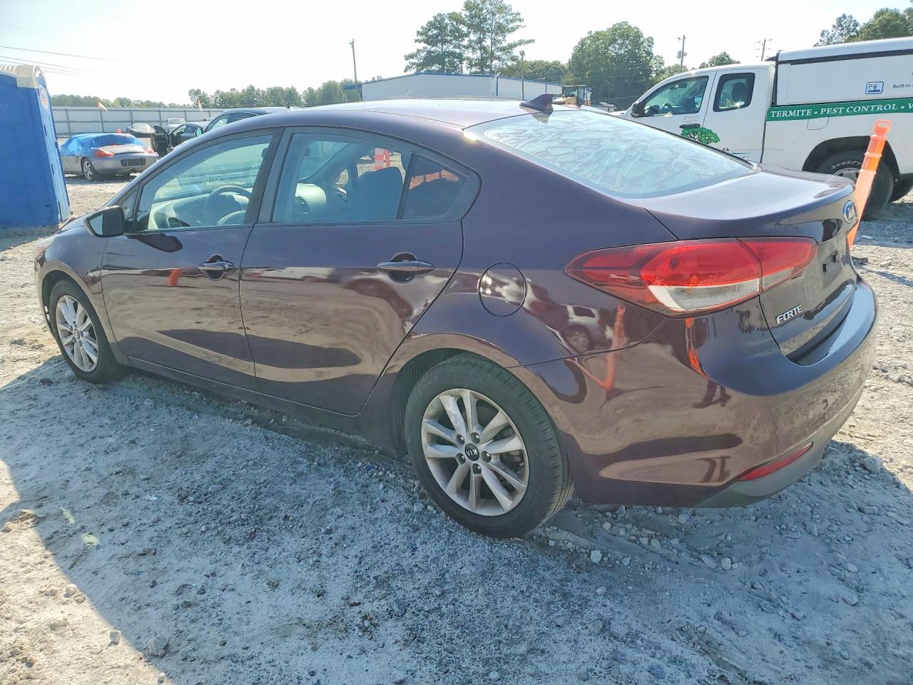 2017 KIA FORTE LX — снимка 2