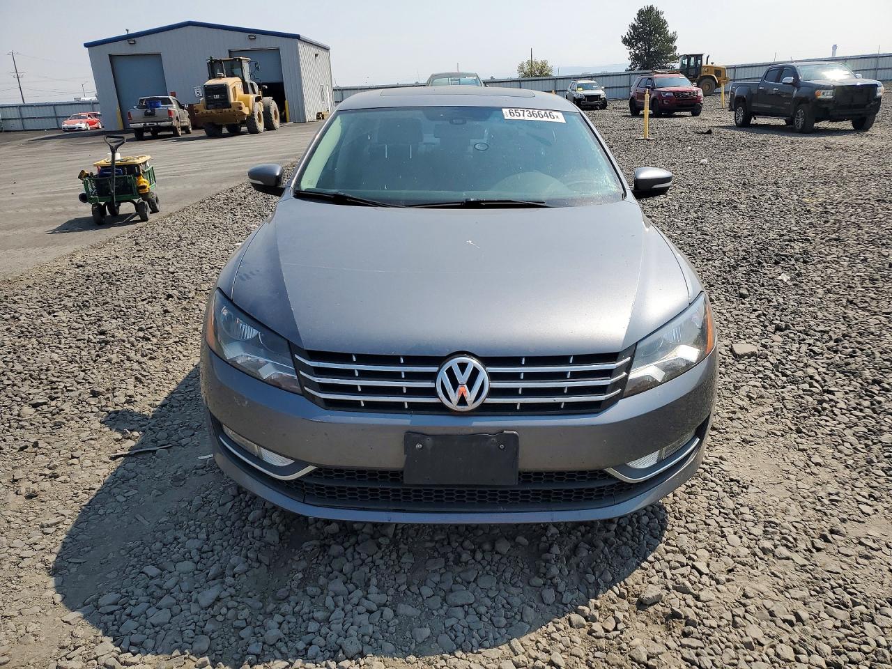 2015 VOLKSWAGEN PASSAT SEL — снимка 5