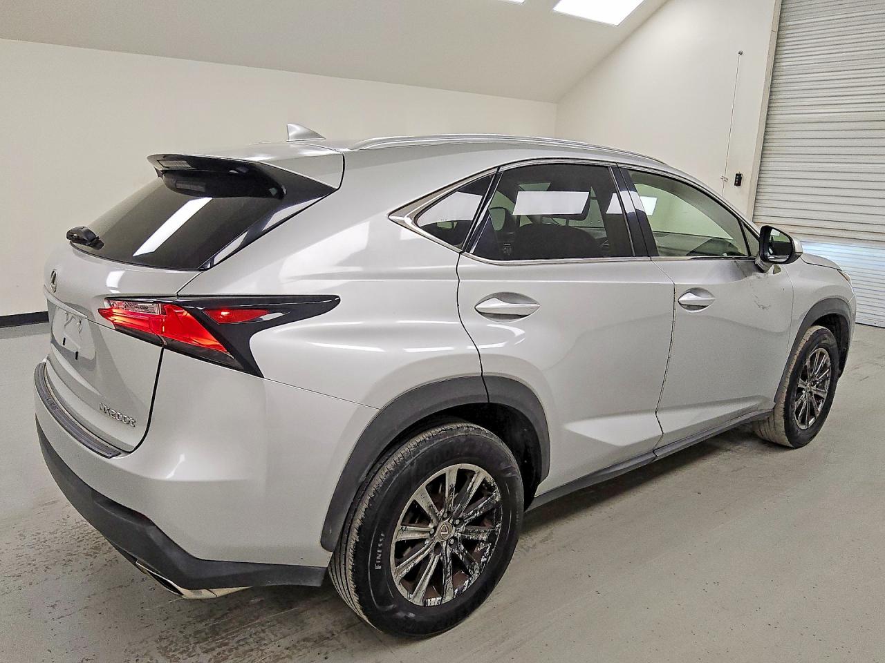 2016 LEXUS NX 200T BASE — снимка 3