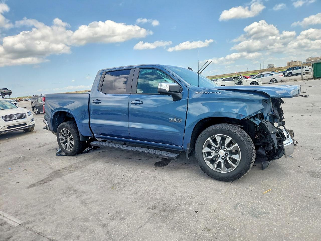 2024 CHEVROLET SILVERADO C1500 LT — снимка 4