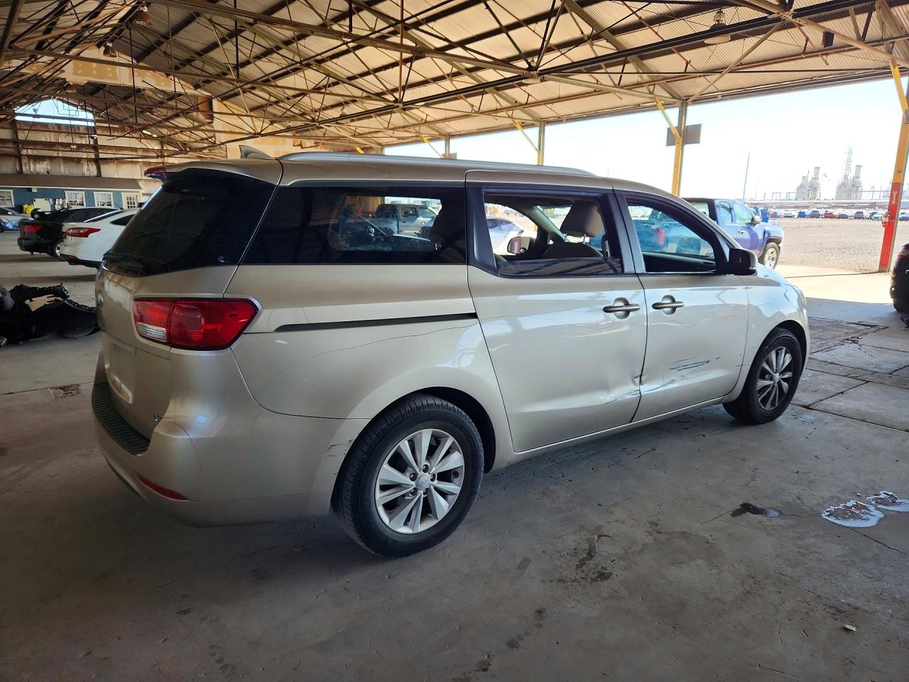 2015 KIA SEDONA LX — снимка 3