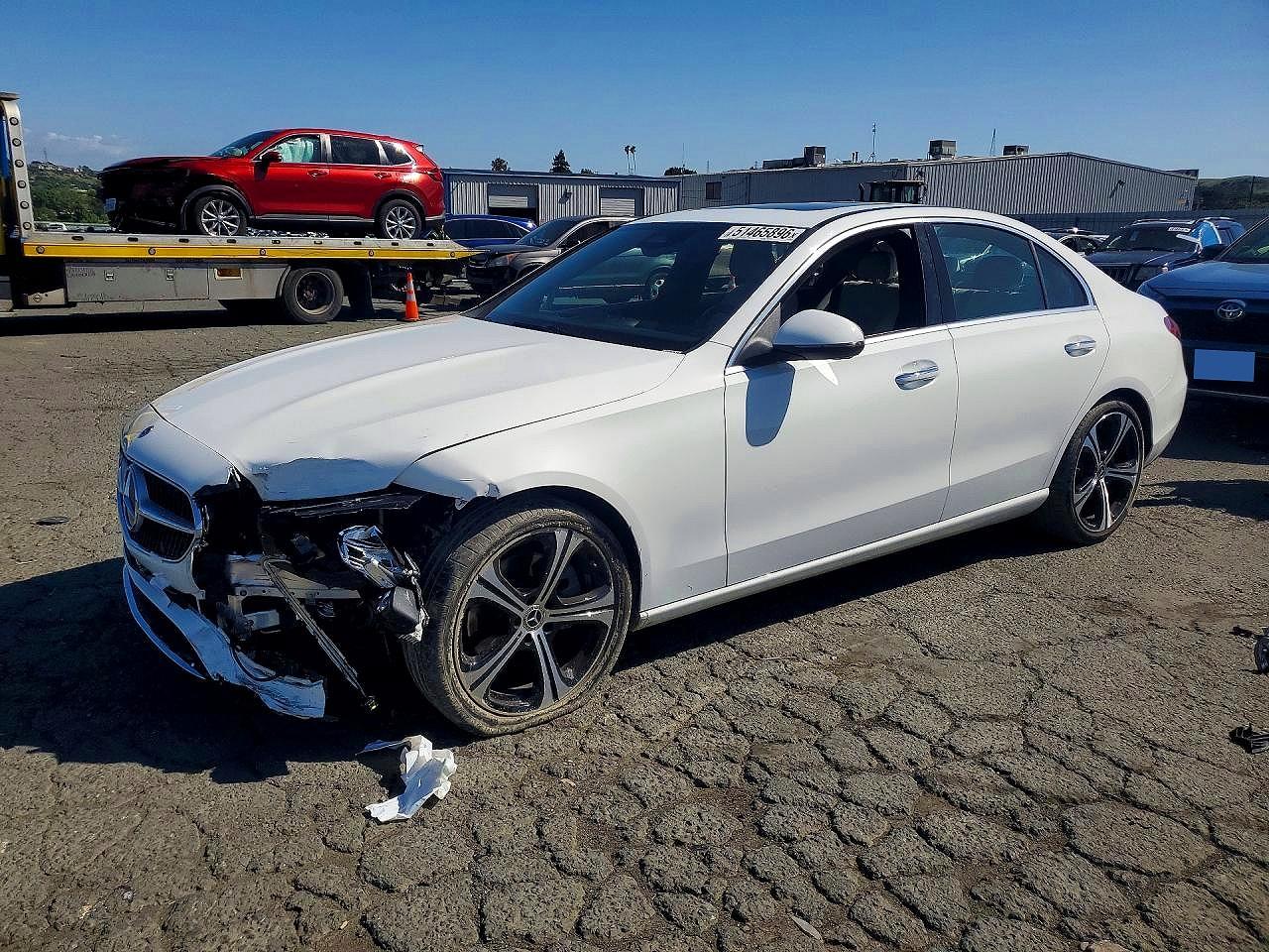 2024 MERCEDES-BENZ C 300