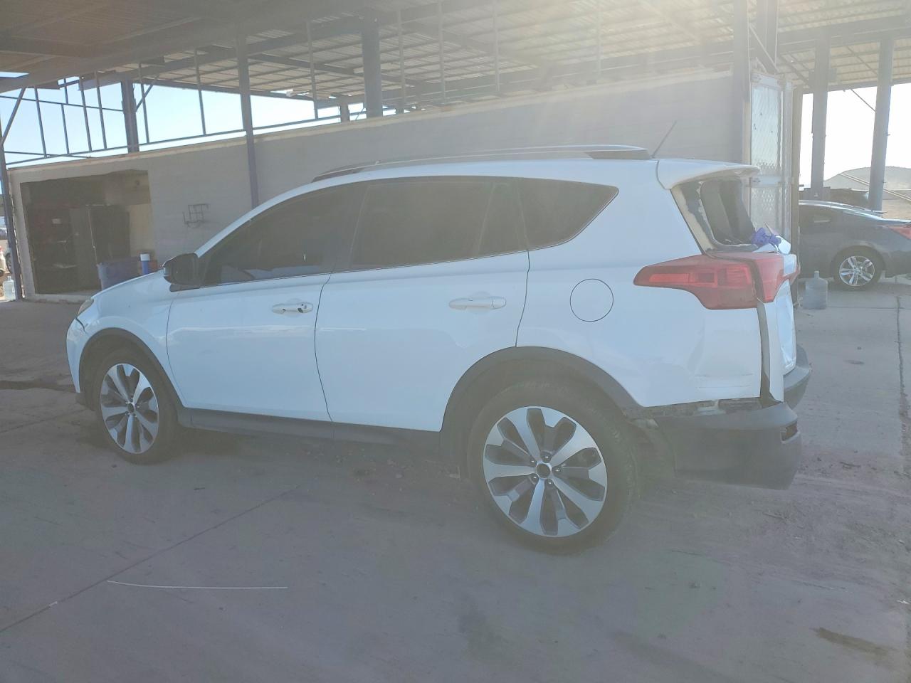 2015 TOYOTA RAV4 LE — снимка 2
