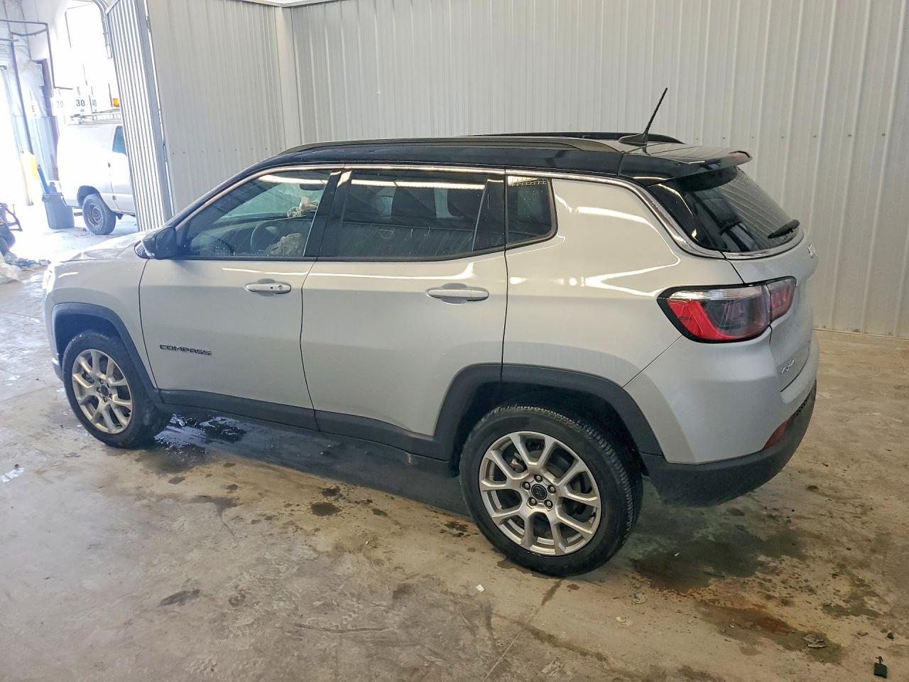 2025 JEEP COMPASS LIMITED — снимка 2