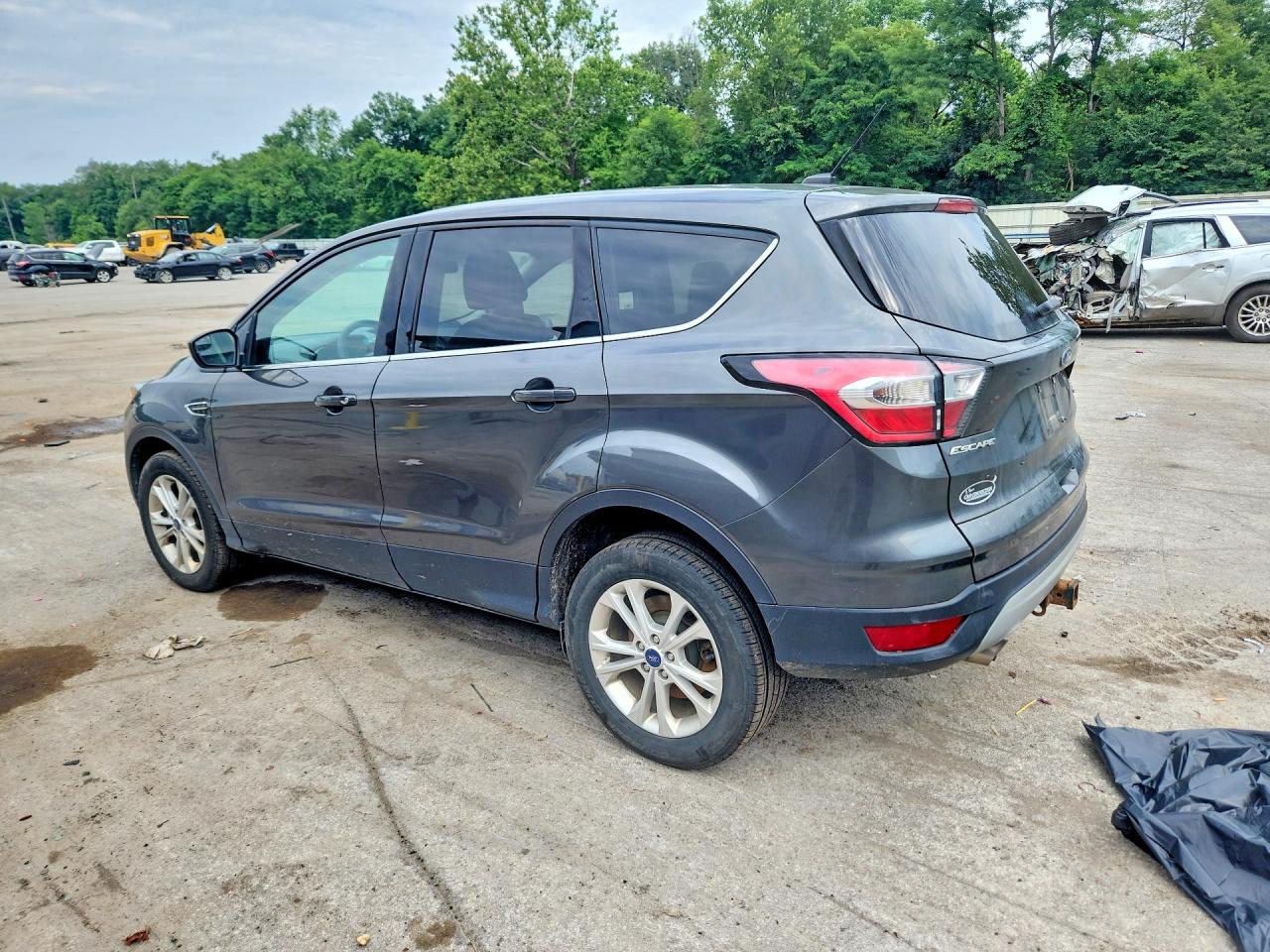 2017 FORD ESCAPE SE — снимка 2