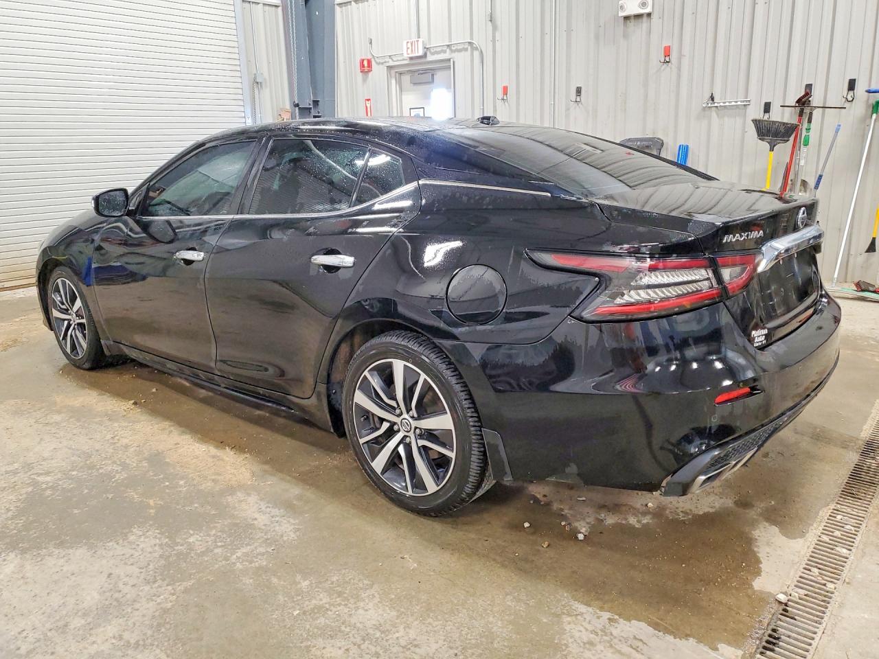 2019 NISSAN MAXIMA 3.5 S — снимка 2