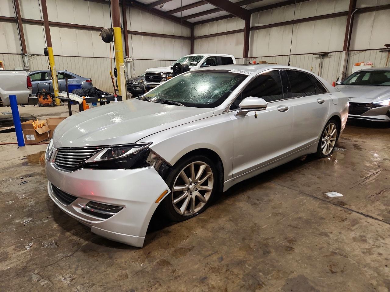 2016 LINCOLN MKZ