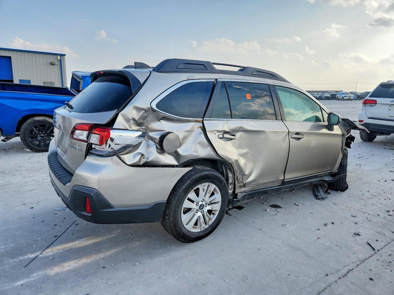 2019 SUBARU OUTBACK 2.5I PREMIUM — снимка 3