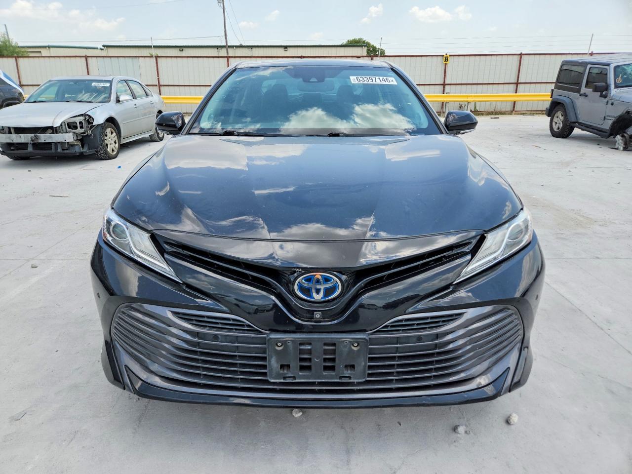 2019 TOYOTA CAMRY HYBRID XLE — снимка 5