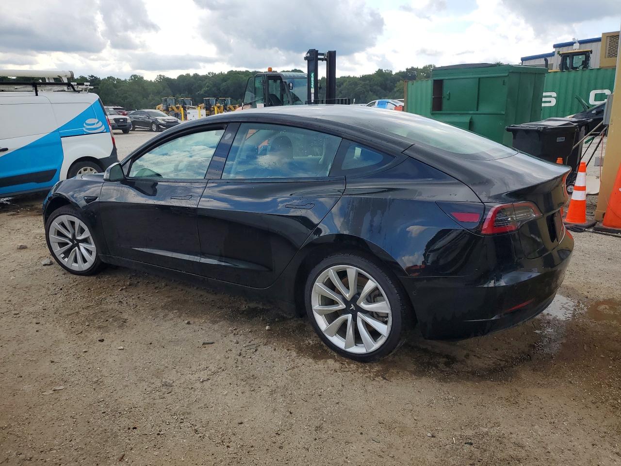 2022 TESLA MODEL 3 — снимка 2