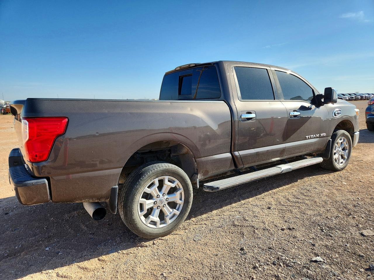 2016 NISSAN TITAN XD SL — снимка 3