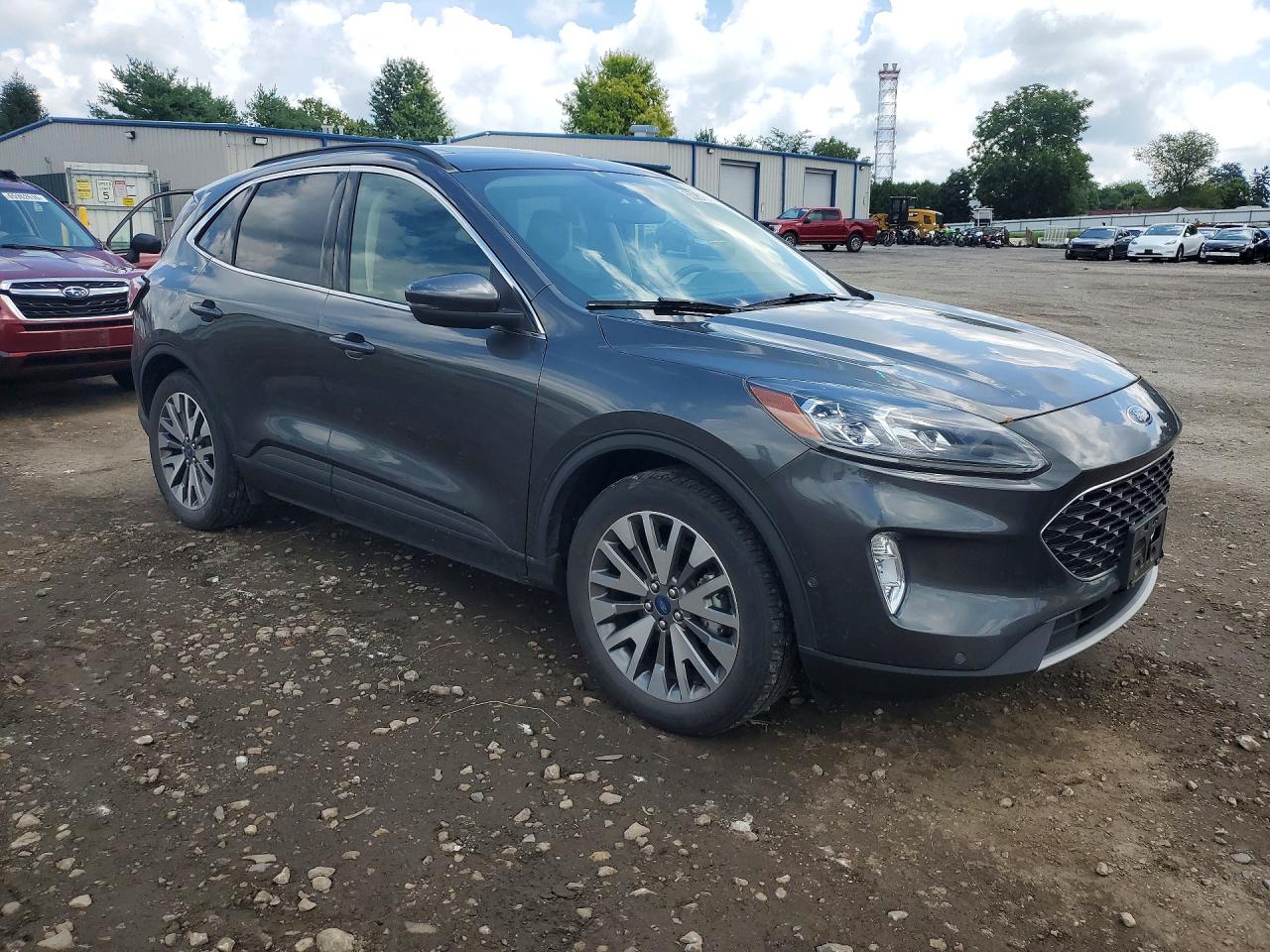 2020 FORD ESCAPE TITANIUM — снимка 4