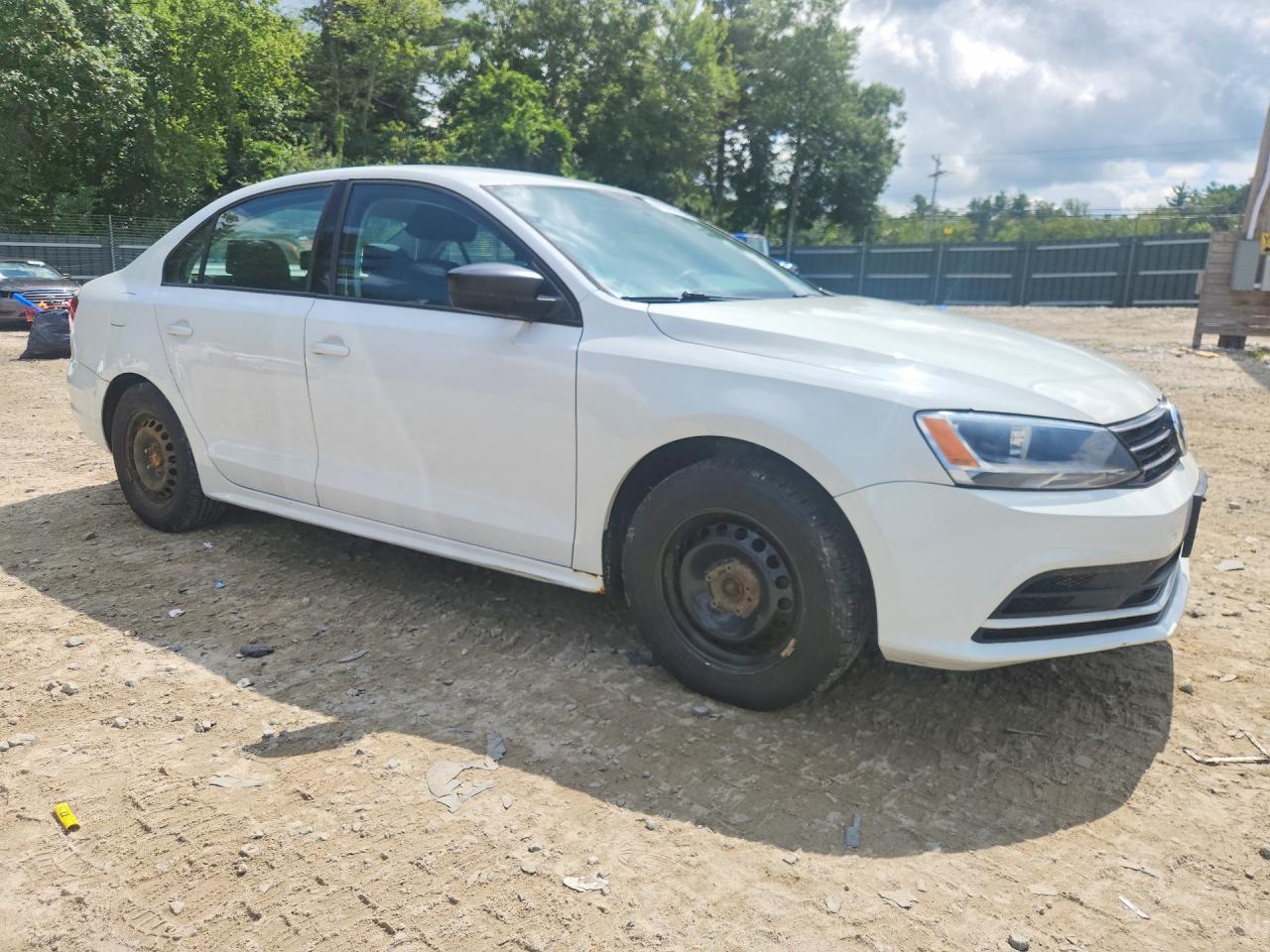 2015 VOLKSWAGEN JETTA BASE — снимка 4
