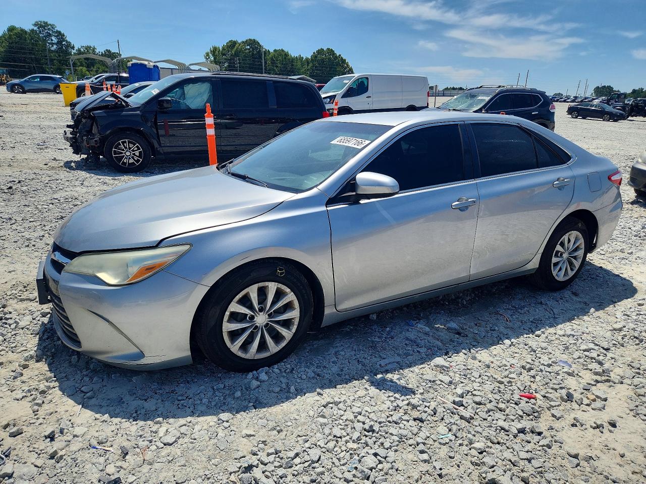 2015 TOYOTA CAMRY LE
