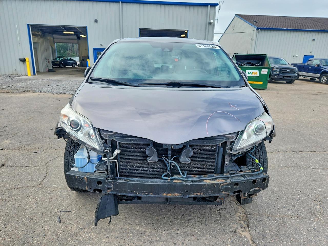 2018 TOYOTA SIENNA LE — снимка 5