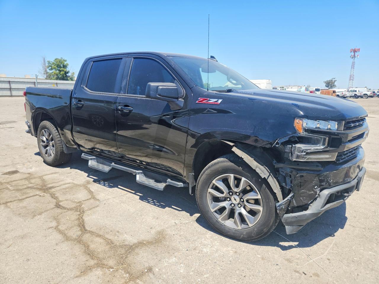 2020 CHEVROLET SILVERADO K1500 RST — снимка 4