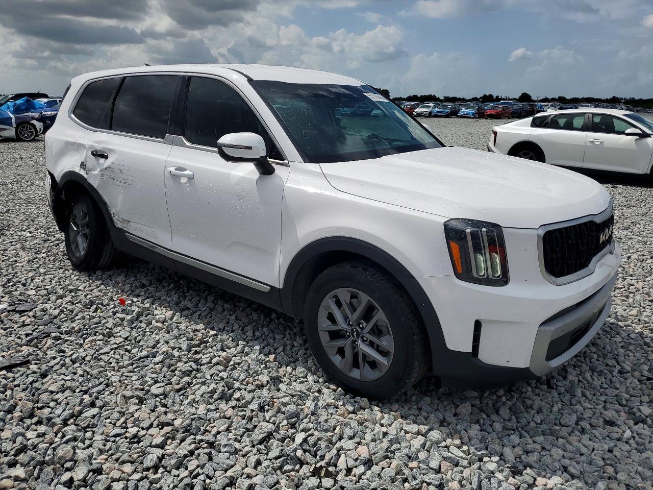 2023 KIA TELLURIDE LX — снимка 4