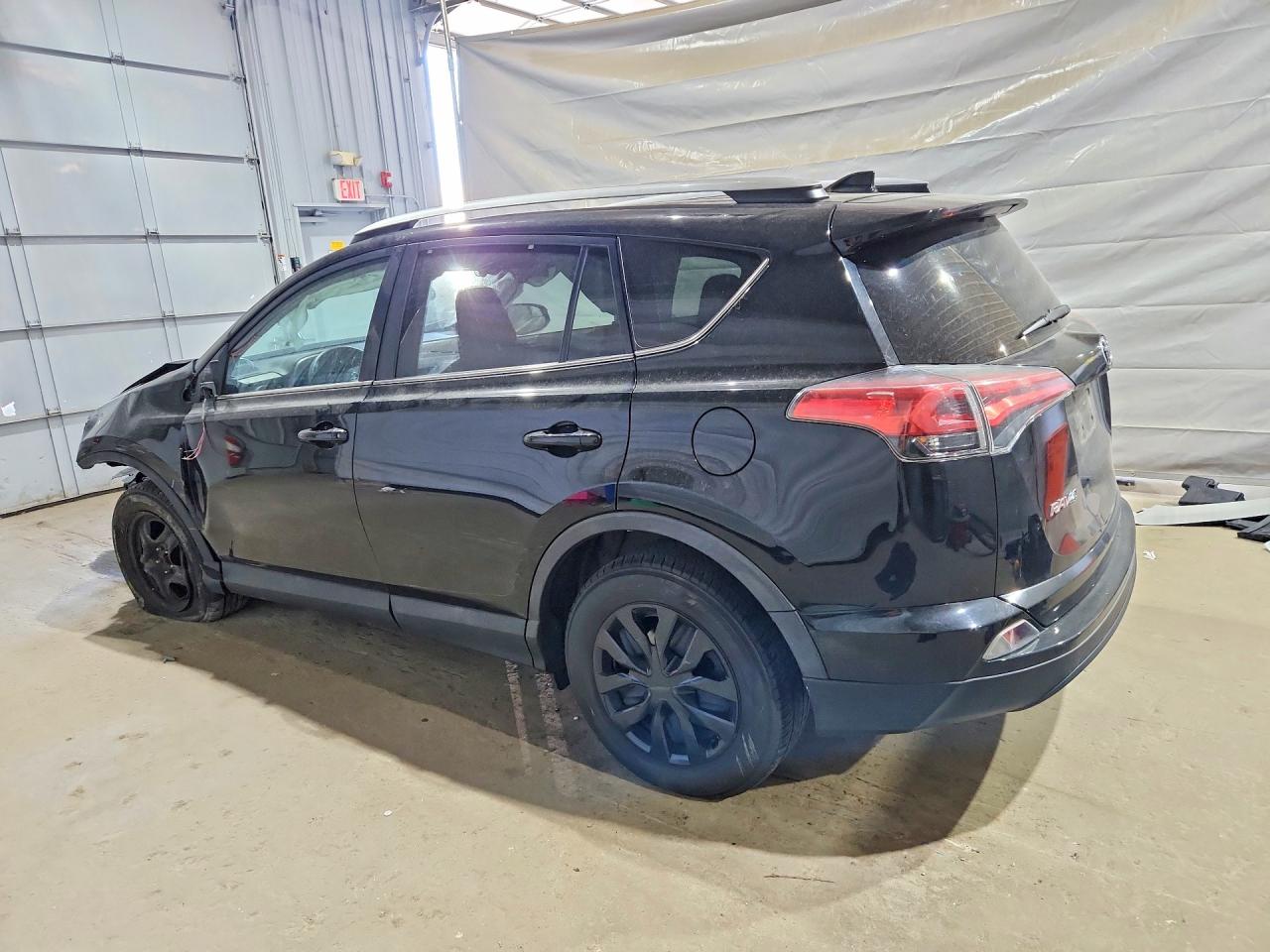 2016 TOYOTA RAV4 LE — снимка 2